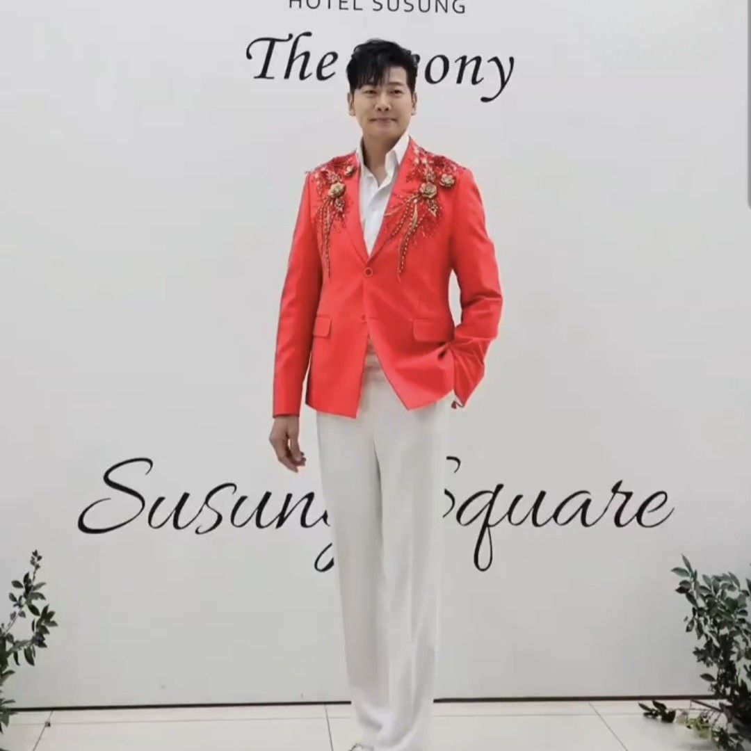 Latest photo of Kim Yongpil