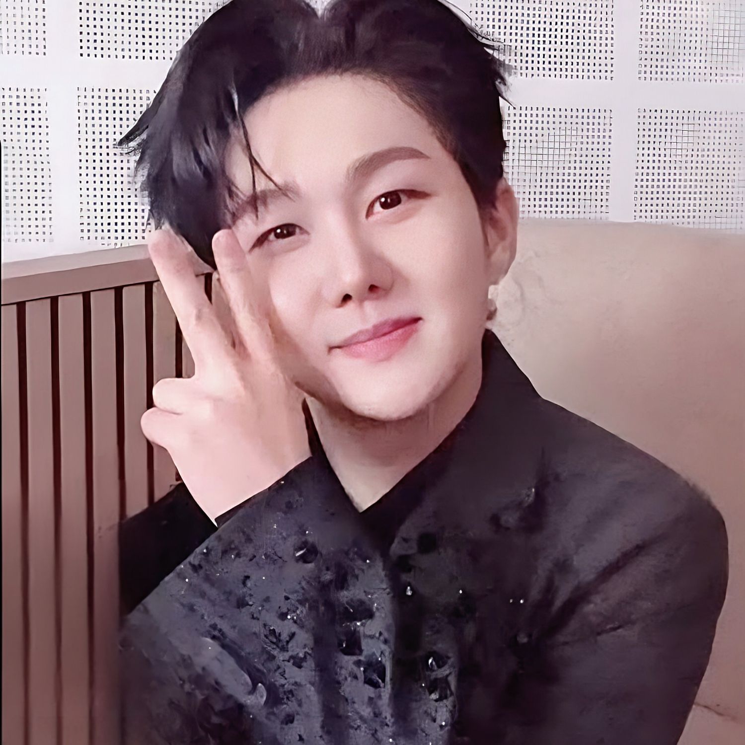 キム・スチャンのビハインドカット