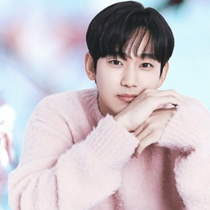 Latest photo of Kim Soohyun