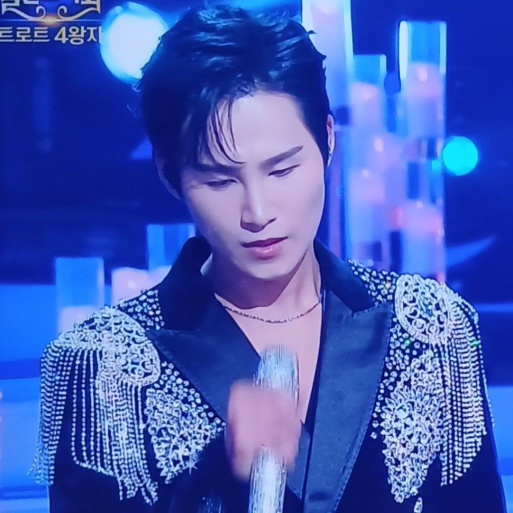 Cuplikan di balik layar dari Kim Heejae