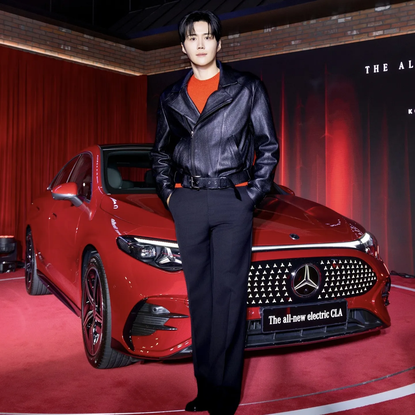 Behind-the-scenes cut of Kim Seonho