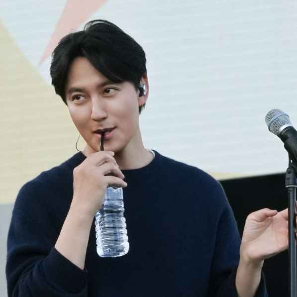 Recent activity shot of Kim Namgil