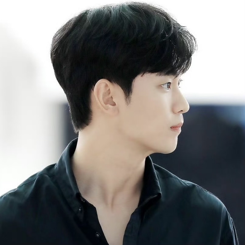 Behind-the-scenes cut of Kim Soohyun