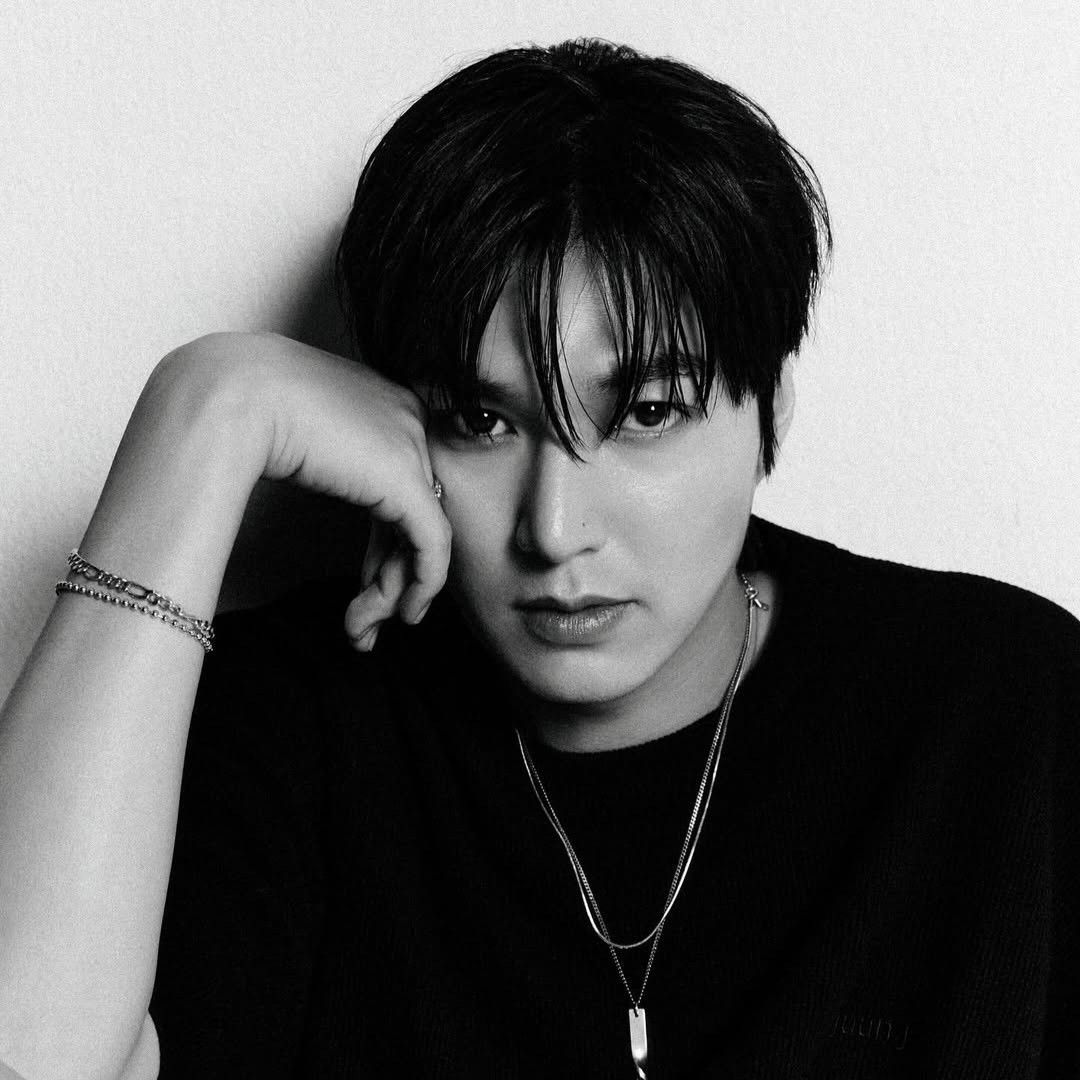 Recent activity shot of Lee Minho