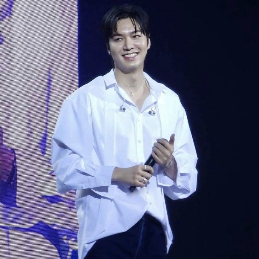 Behind-the-scenes cut of Lee Minho