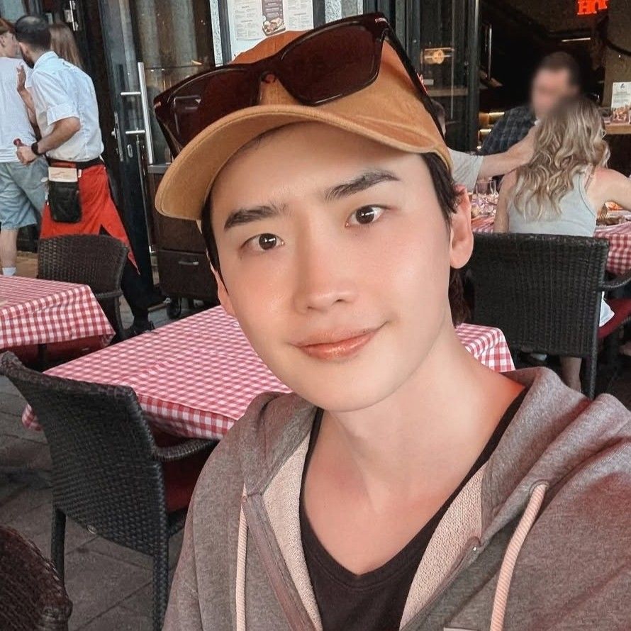 李鍾碩的近期活動照