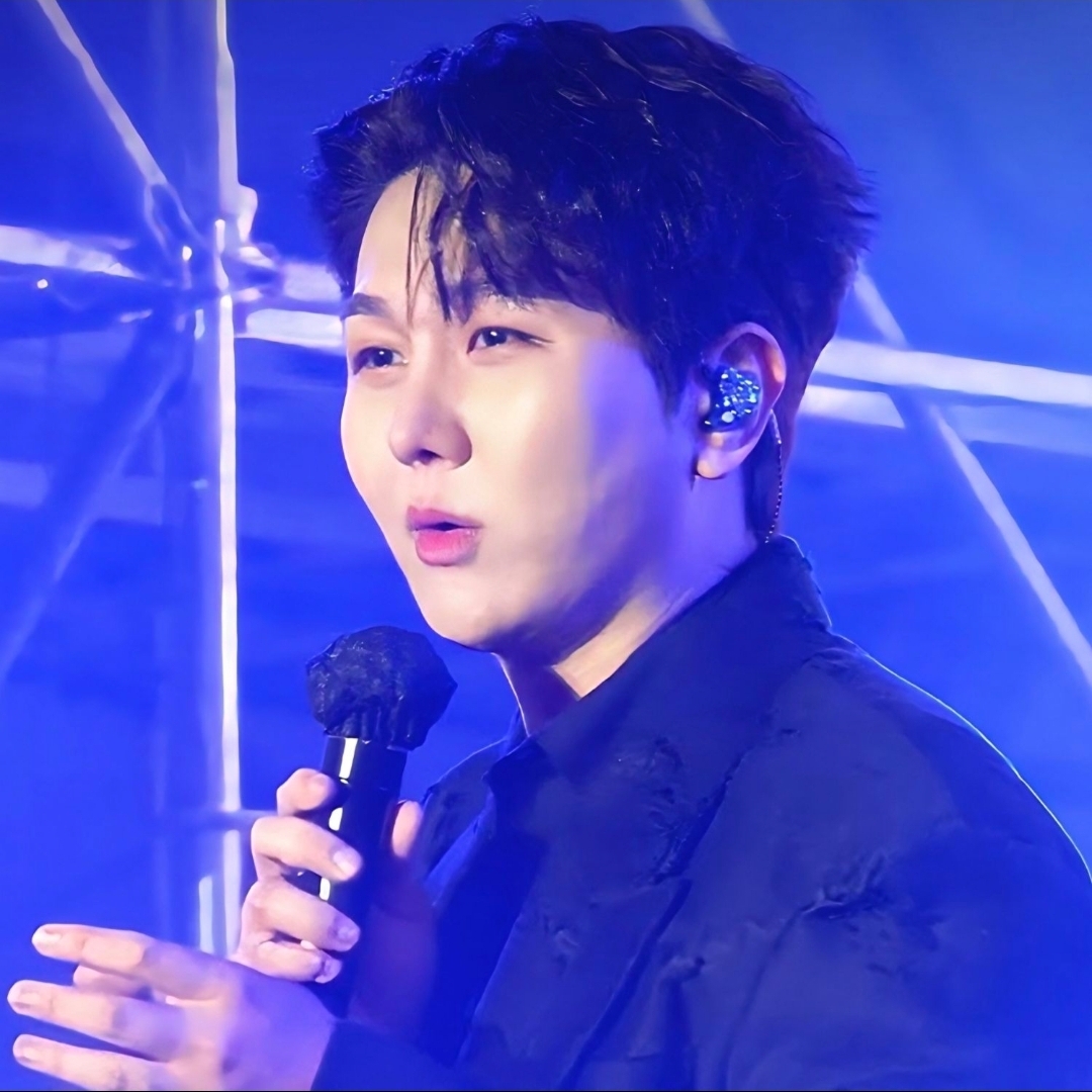 金秀瓒的最新照片