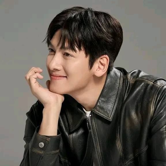 チ・チャンウクの最新写真