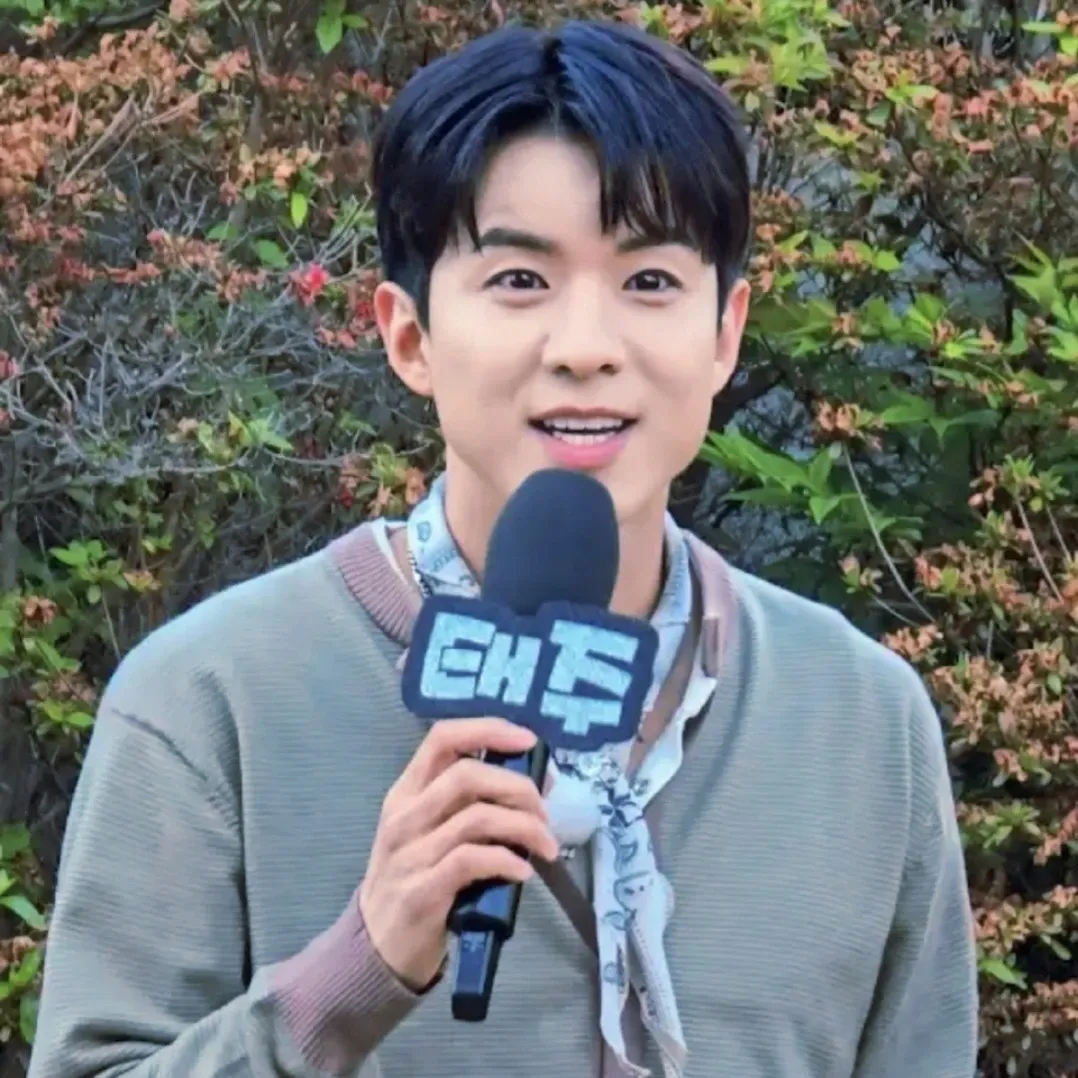 나태주 최근 활동샷