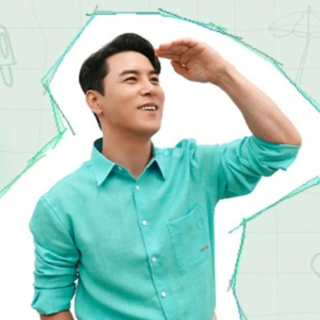 チャン・ミンホの最近の活動ショット