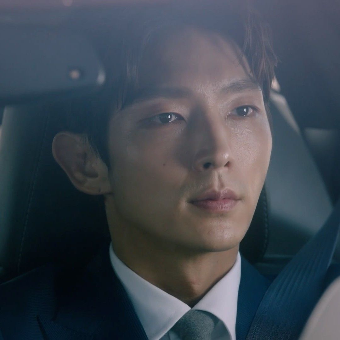 Recent activity shot of Lee Joongi