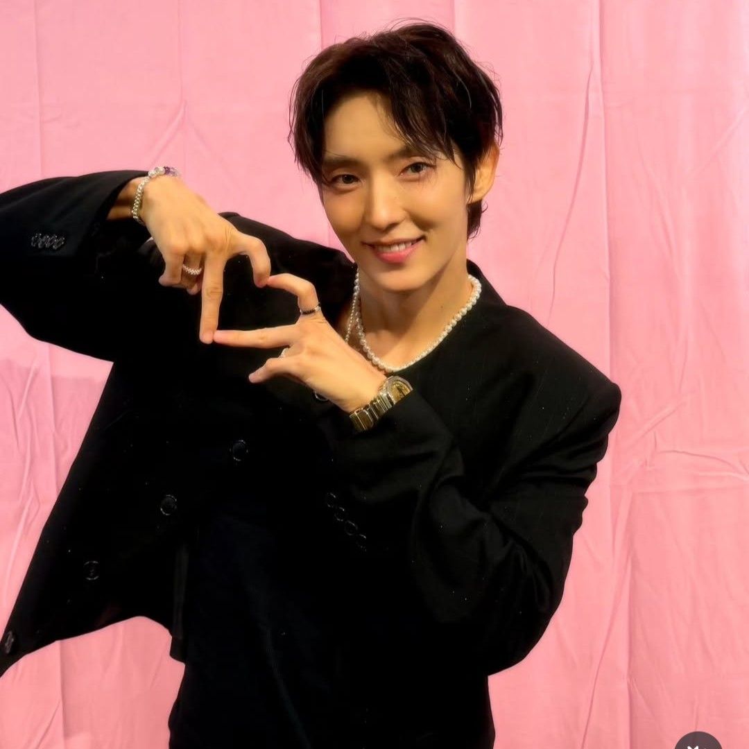 Foto terbaru dari Lee Joongi