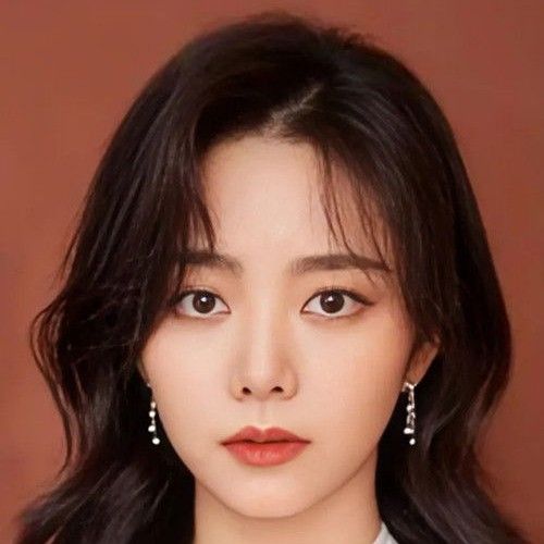 Latest photo of Tan Song Yun