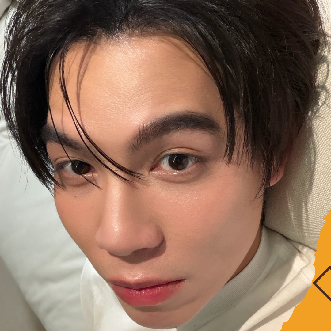 A moment captured by a fan of First Kanaphan Puitrakul