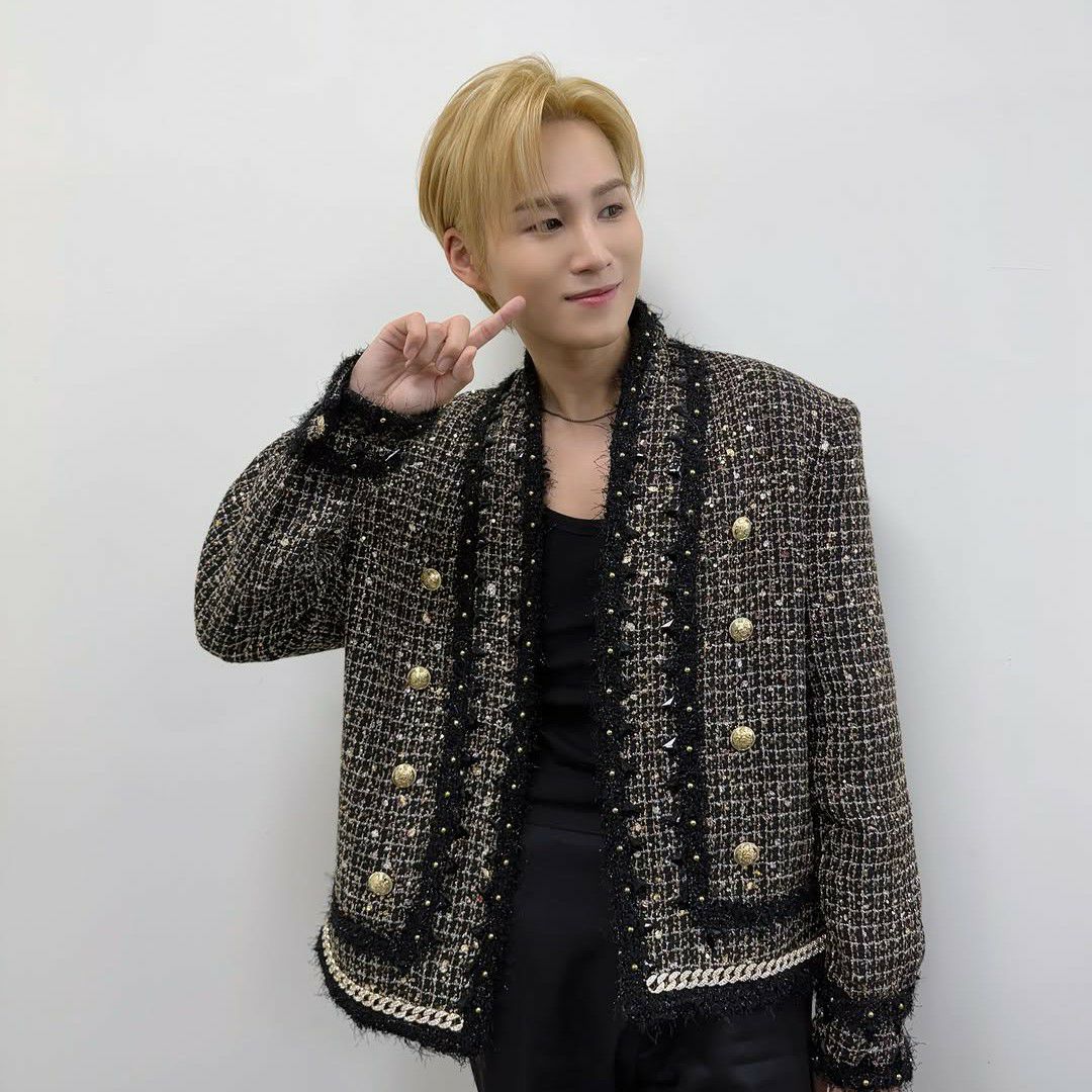 Momen yang diabadikan oleh penggemar Kim Heejae