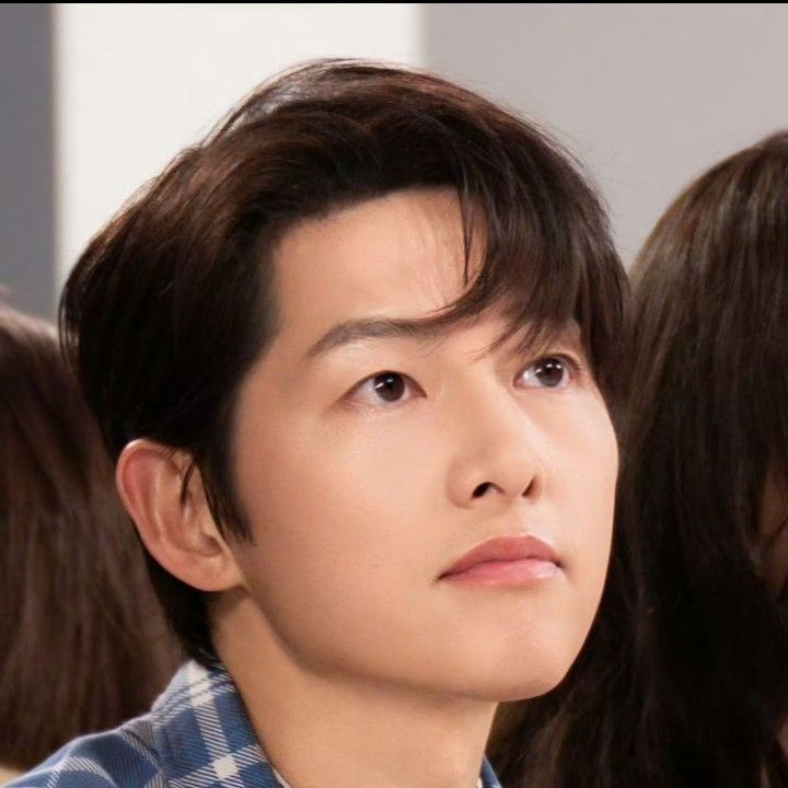 粉丝拍下的宋钟基瞬间