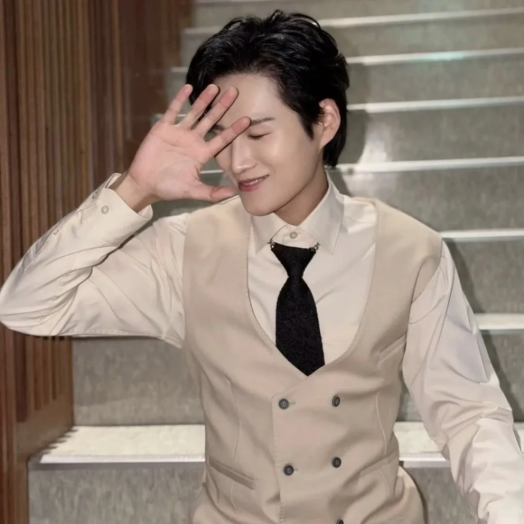 金熙栽的最新照片