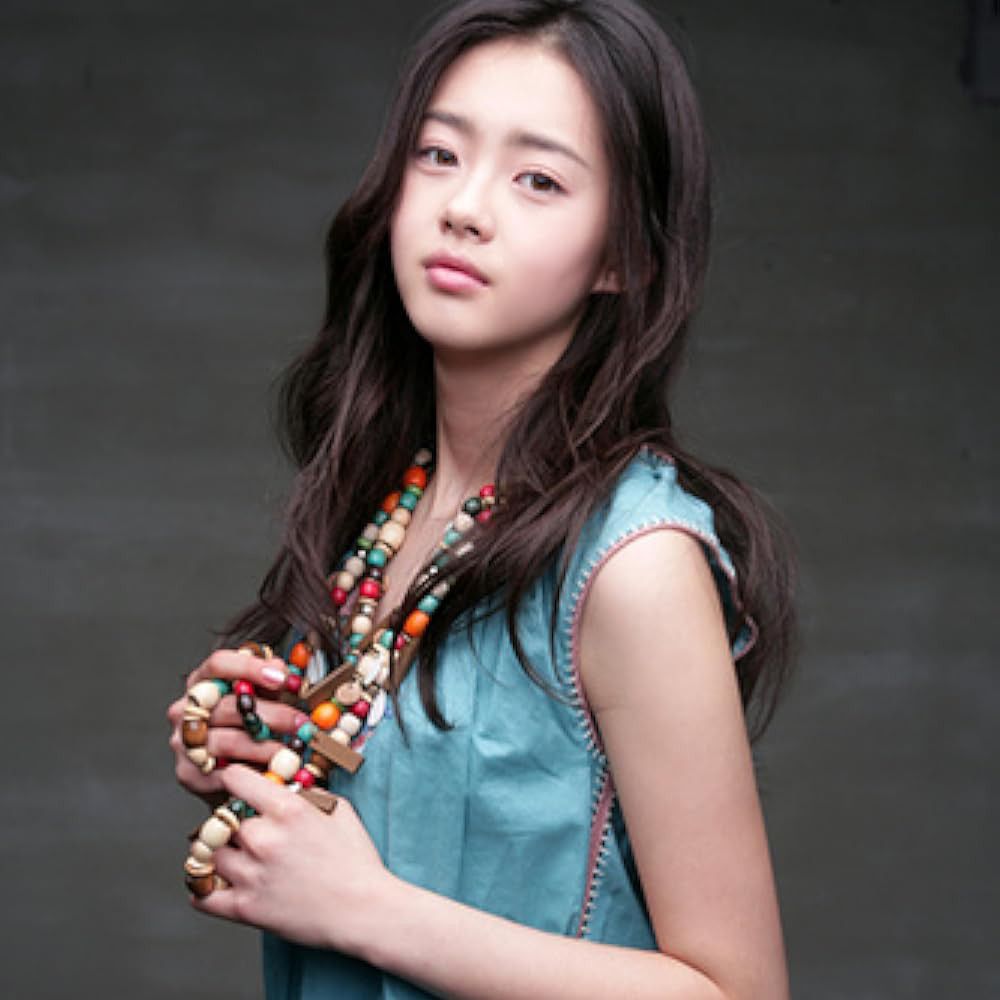 A moment captured by a fan of Go Ara