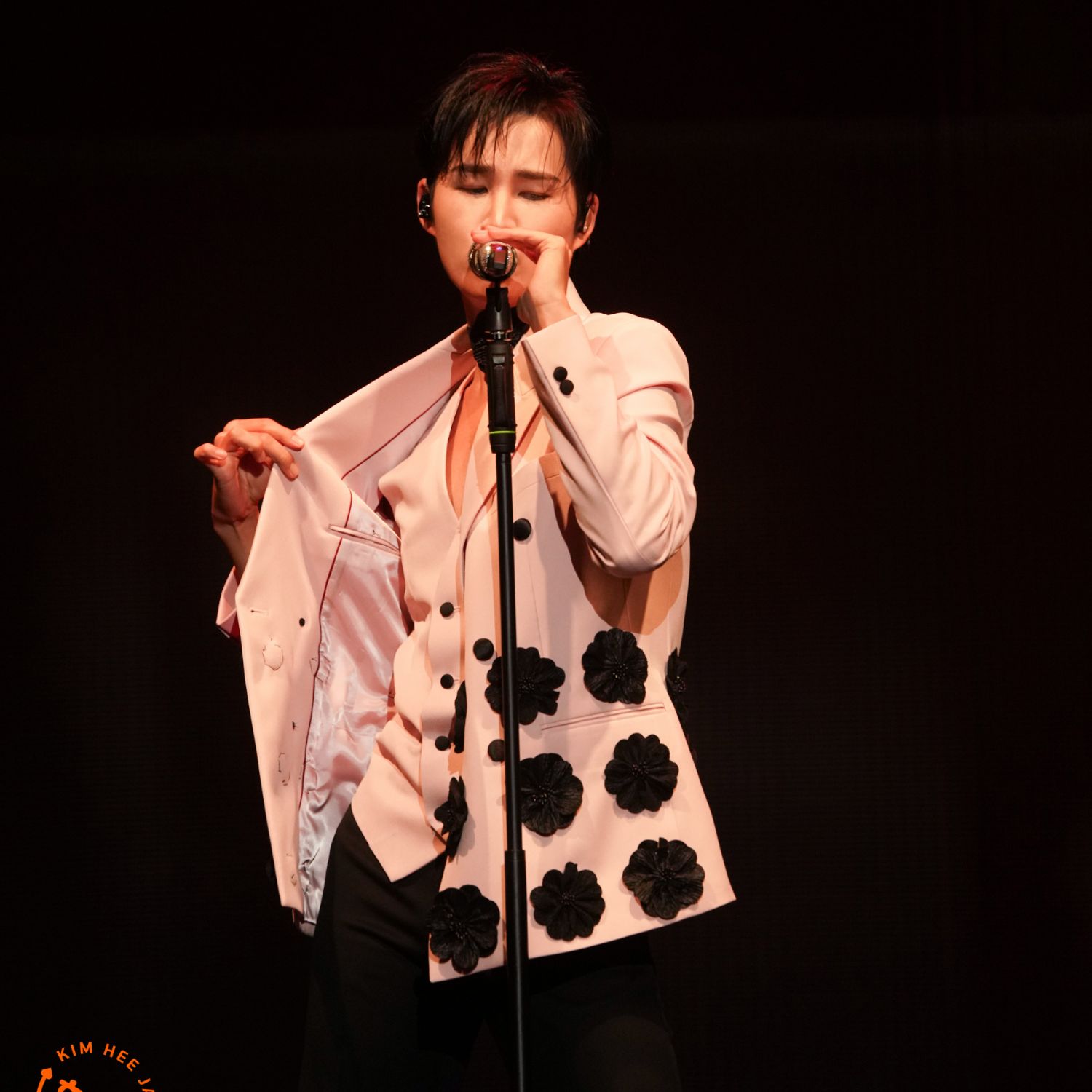 김희재 최근 활동샷