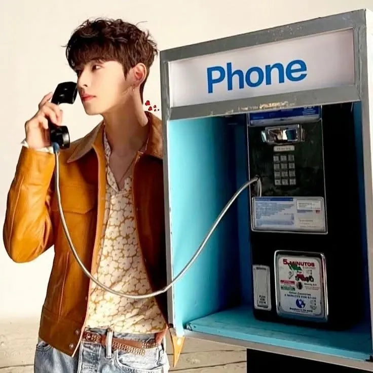 Recent activity shot of Cha Eunwoo