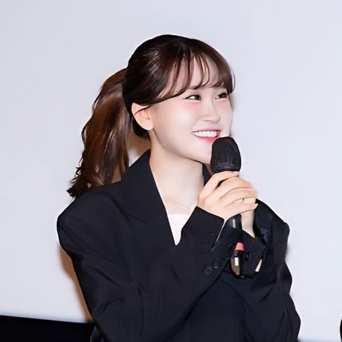 Cuplikan di balik layar dari Kim Dahyun