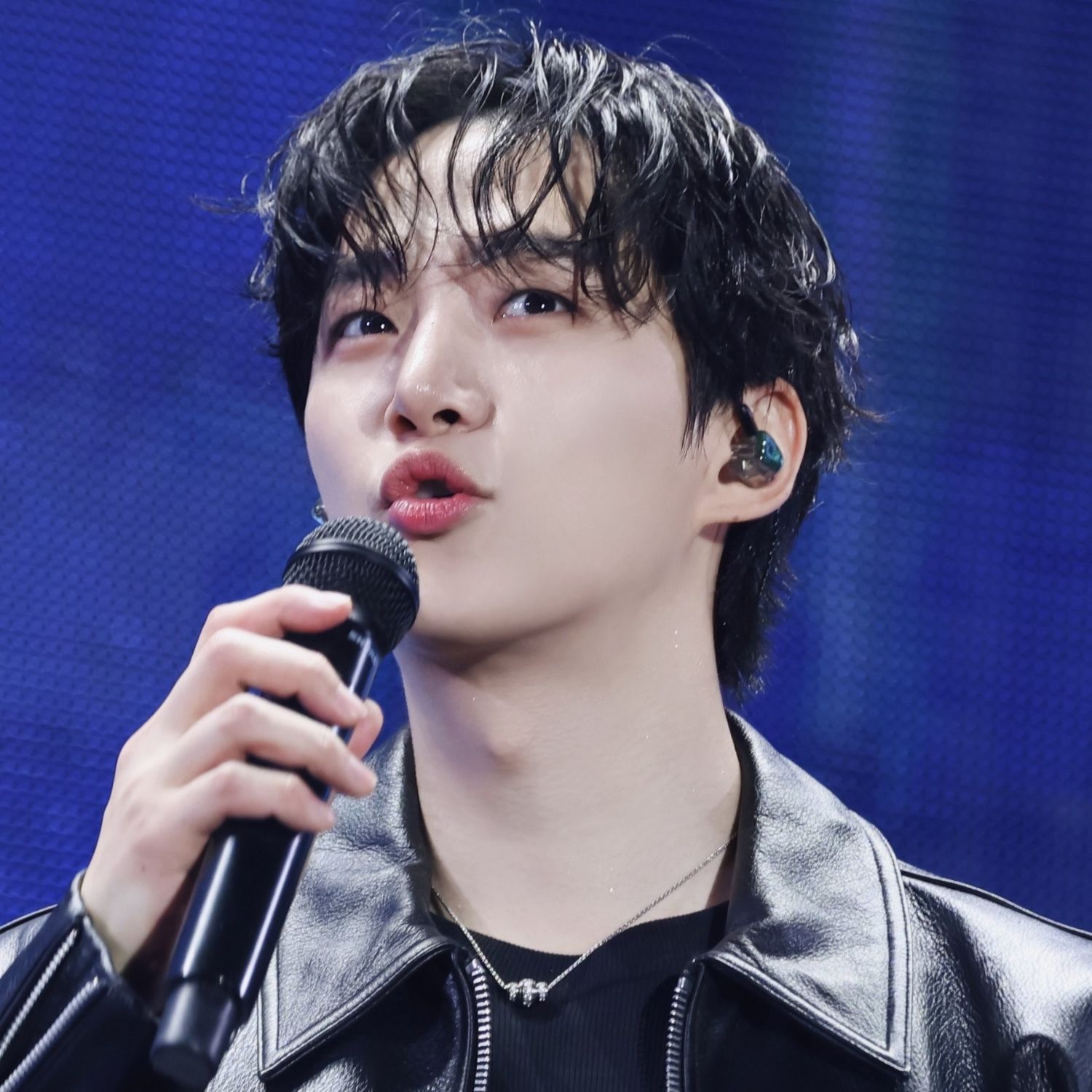 Cuplikan di balik layar dari Lee Junho