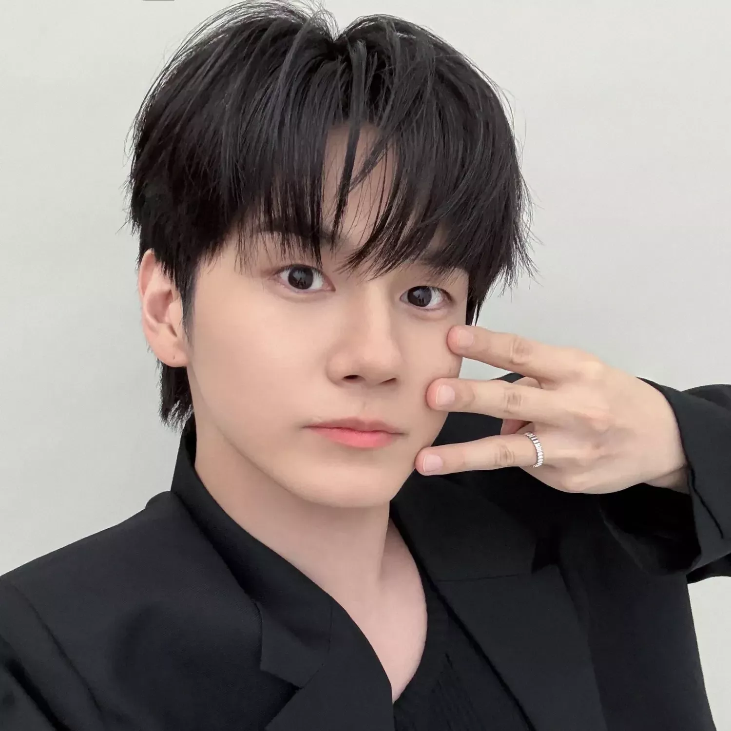 Latest photo of Ong Seongwu