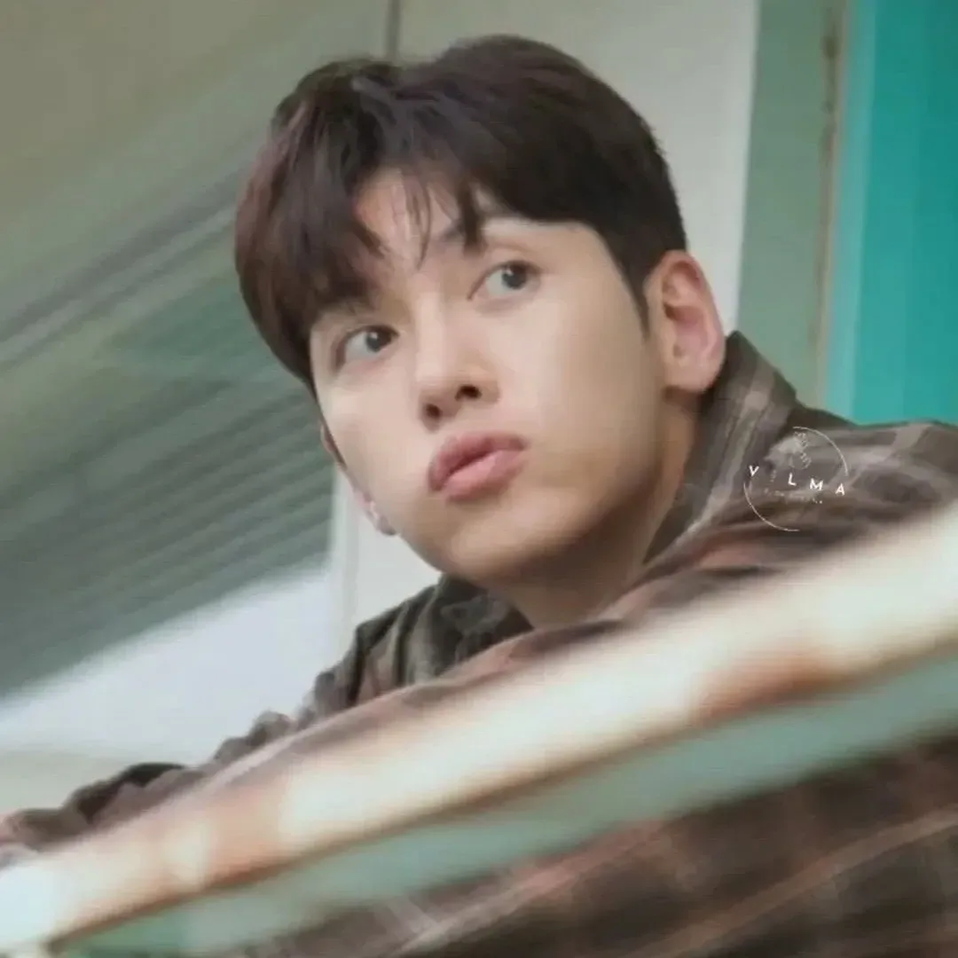 A moment captured by a fan of Ji Changwook