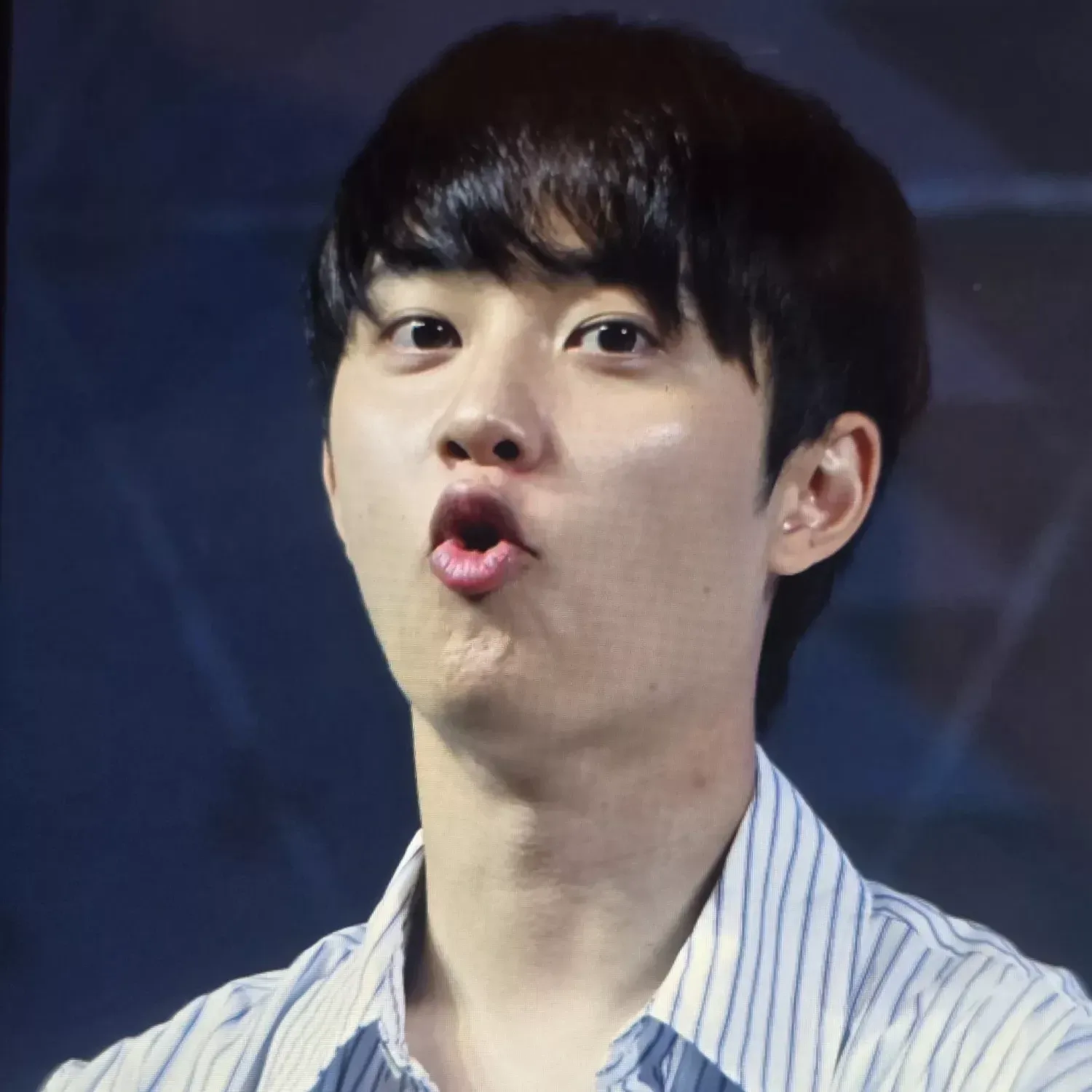 Behind-the-scenes cut of Doh Kyungsoo (D.O.)