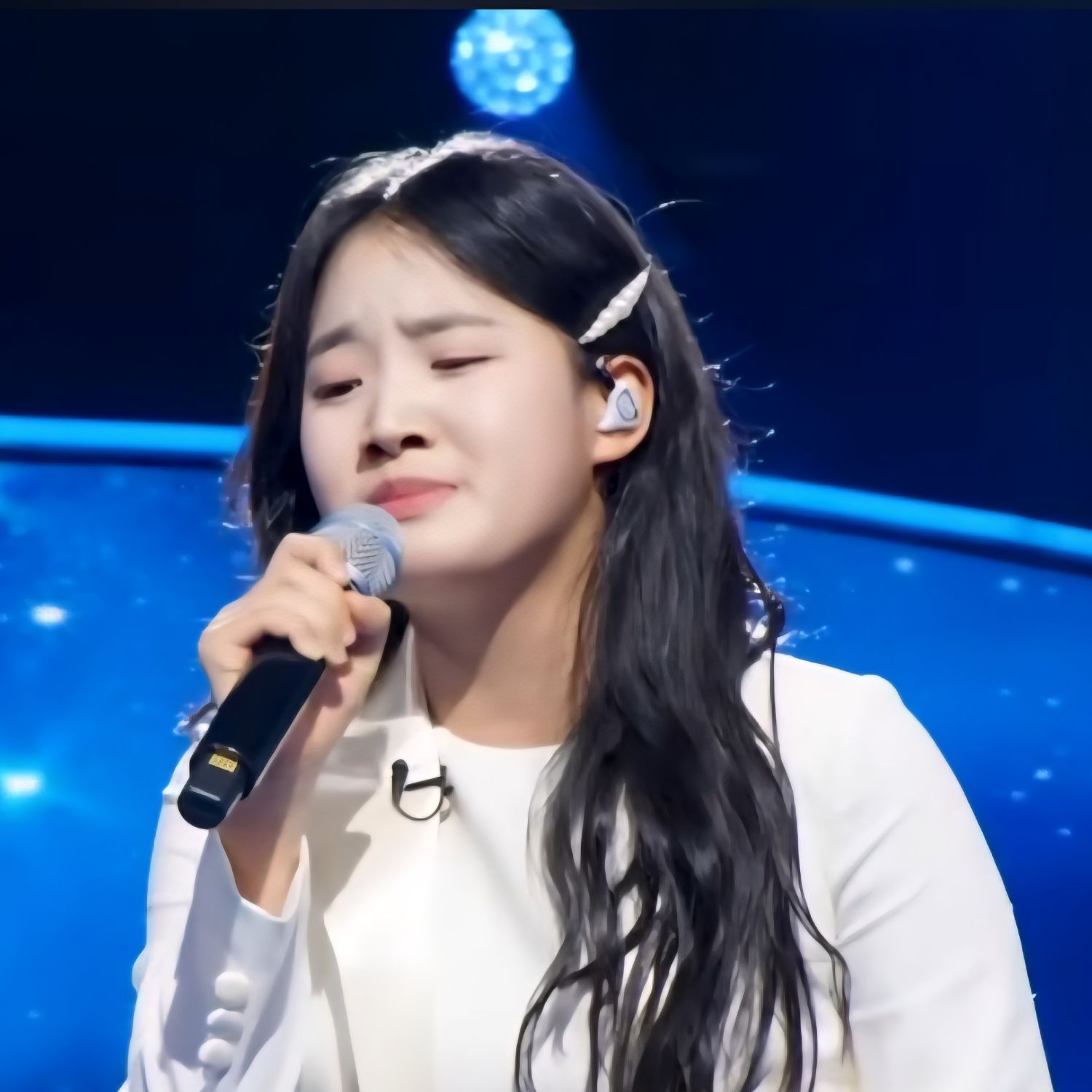 A moment captured by a fan of Kim Taeyeon