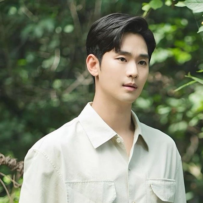 金秀賢的近期活動照