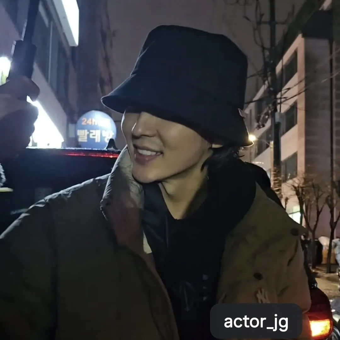 Latest photo of Lee Joongi