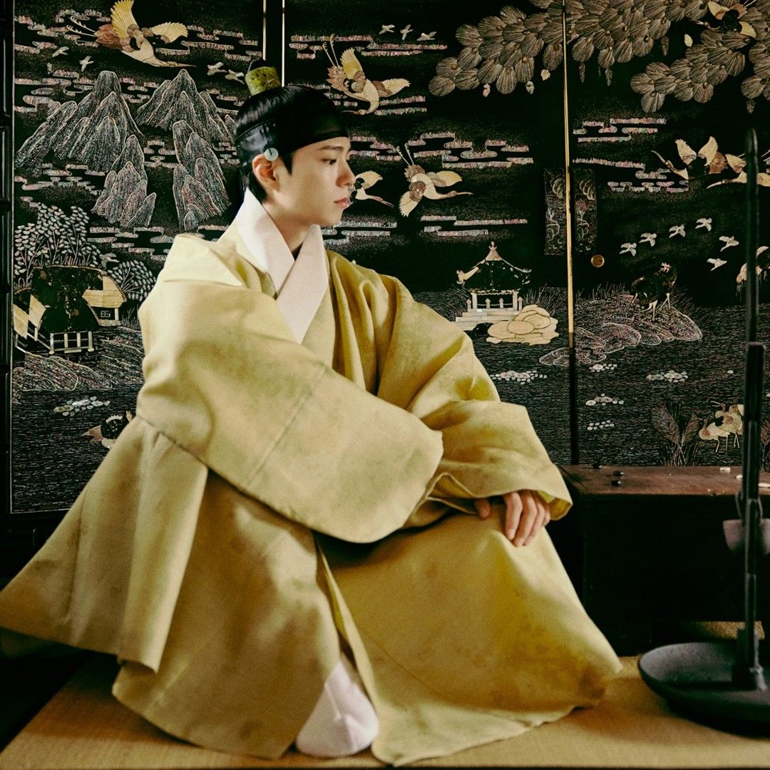 Behind-the-scenes cut of Park Bogum