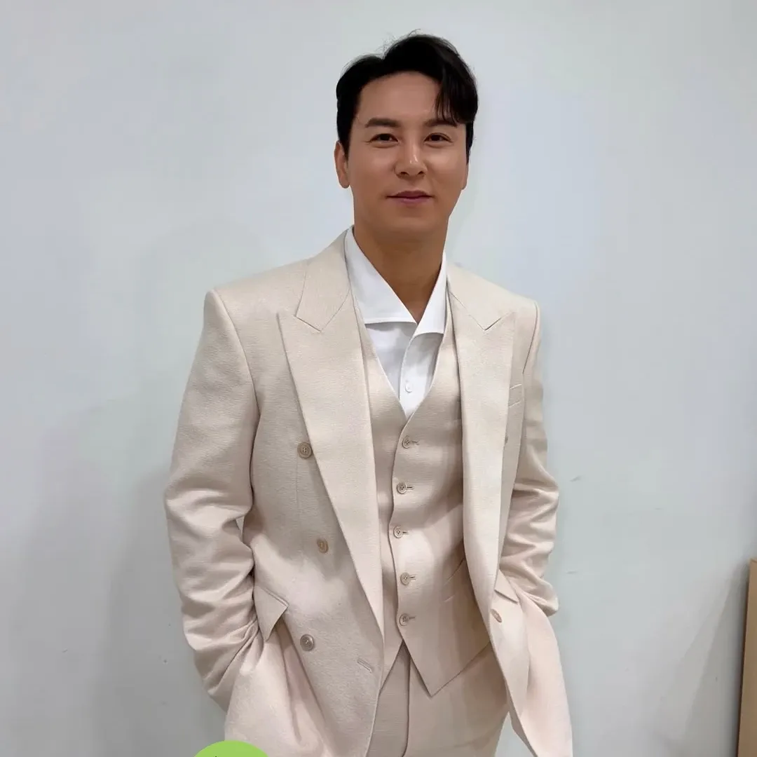 Foto kegiatan terbaru dari Jang Minho