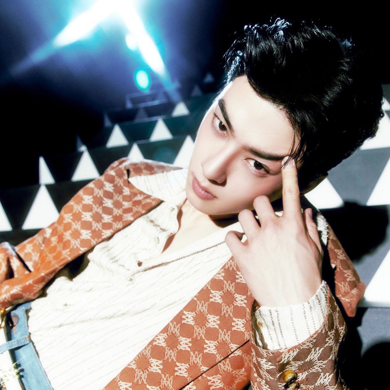 チャ・ウヌのビハインドカット