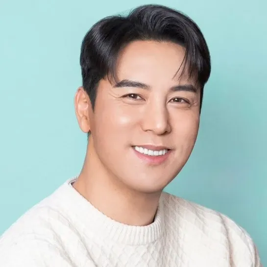 Foto kegiatan terbaru dari Jang Minho