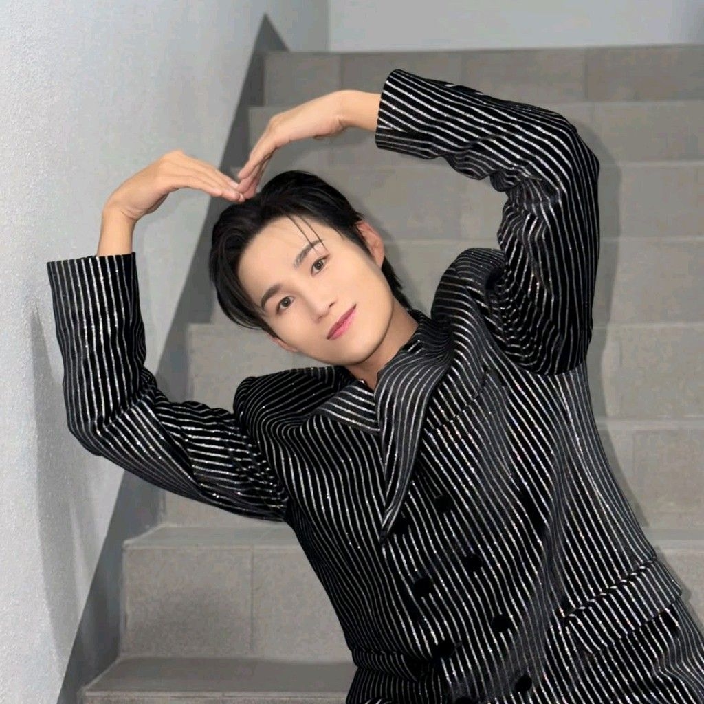 A moment captured by a fan of Kim Heejae