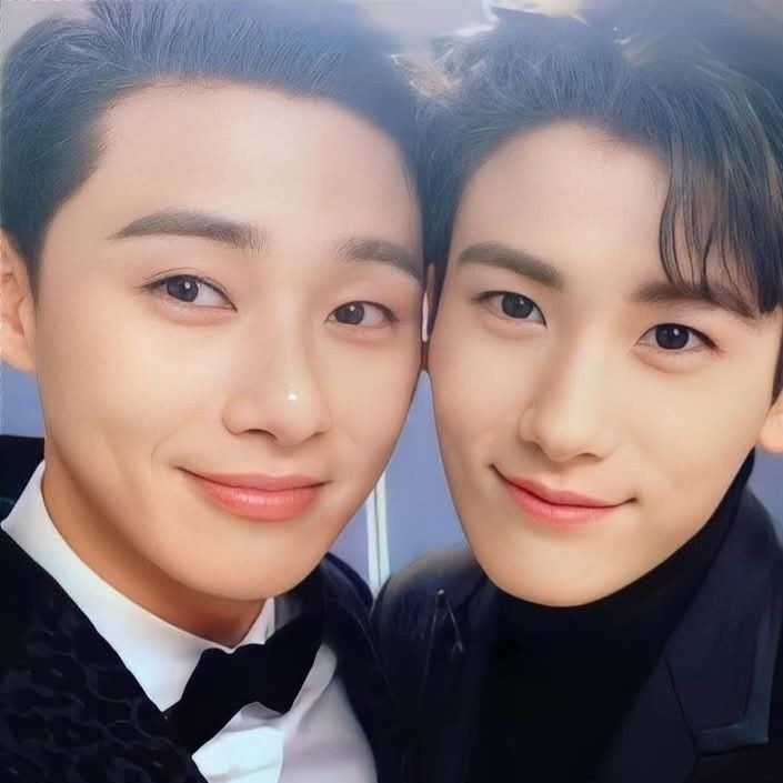 Behind-the-scenes cut of Park Seojoon