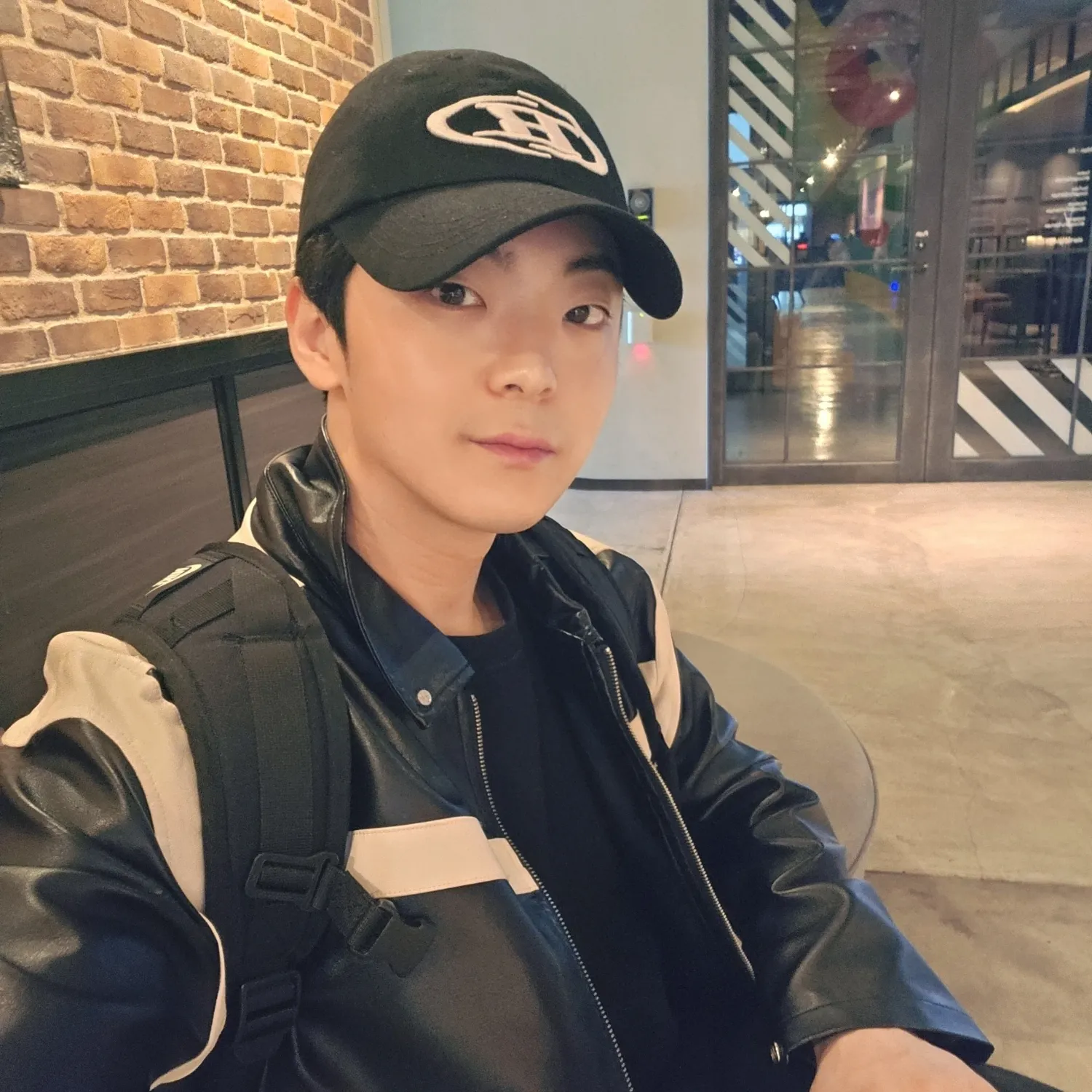 A moment captured by a fan of Park Minsu