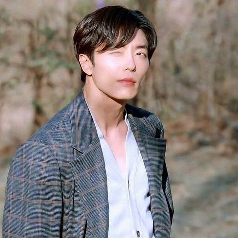 Latest photo of Kim Jaewook