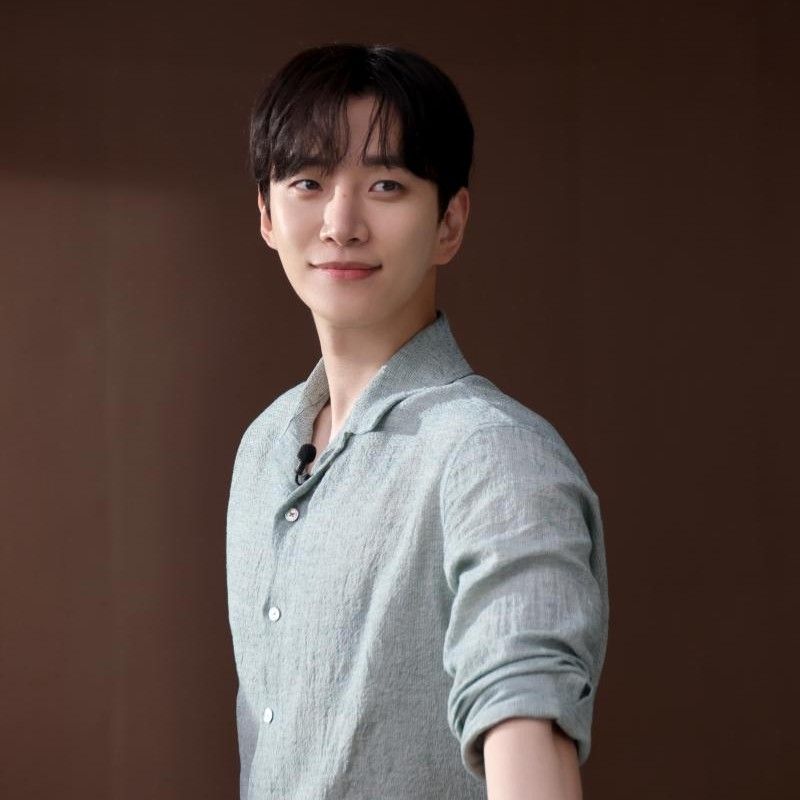 Cuplikan di balik layar dari Lee Junho