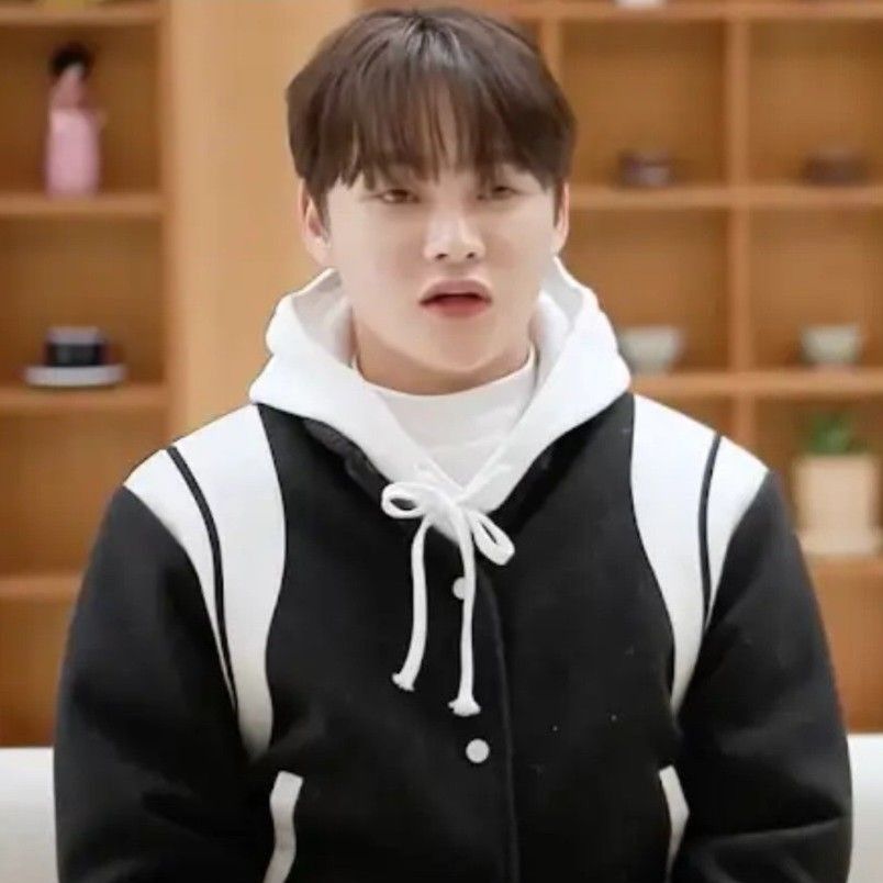 朴瑞鎮的最新照片