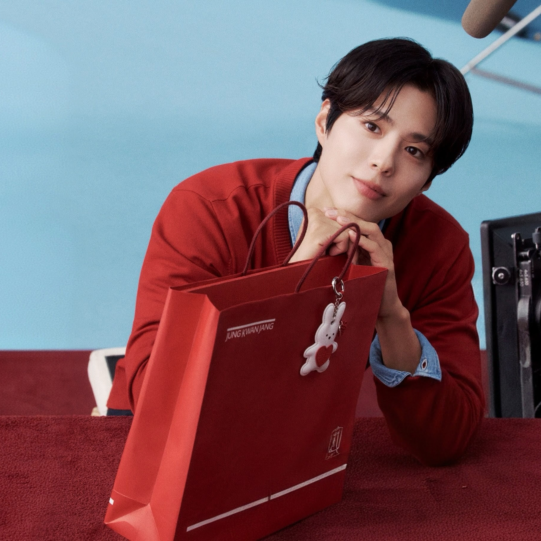 Latest photo of Park Bogum