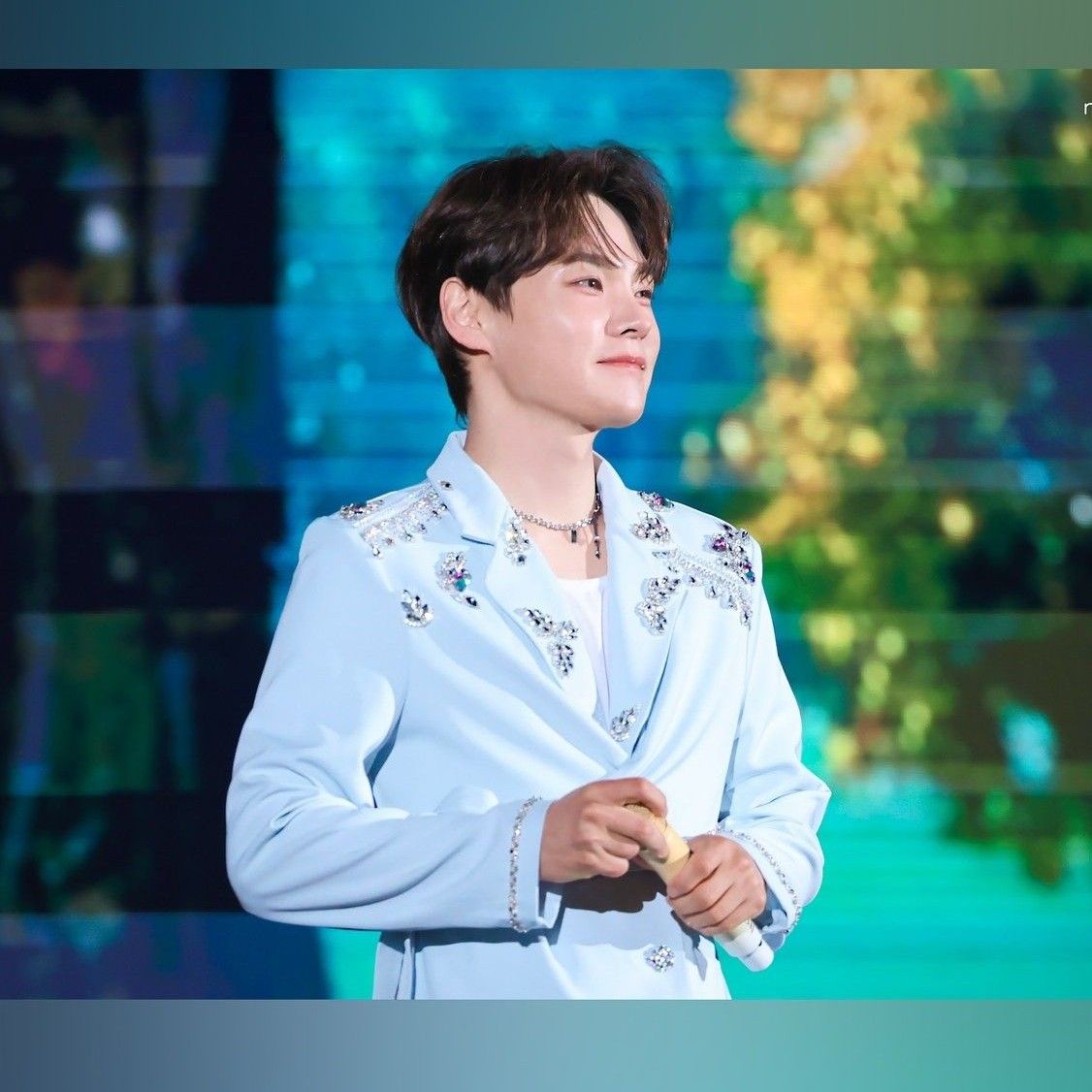 박서진의 비하인드 컷