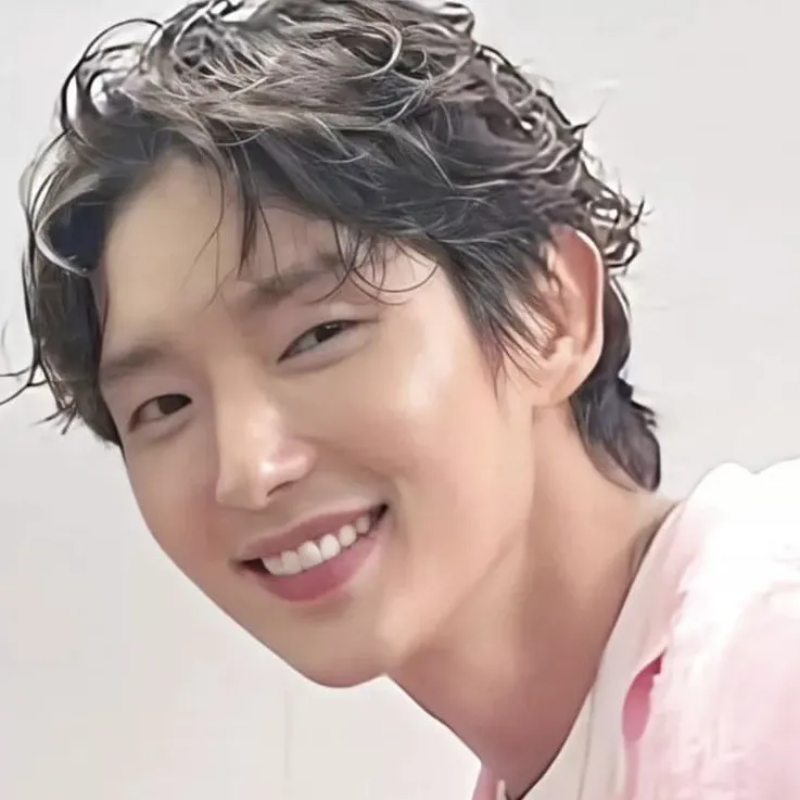 이준기 최근 활동샷