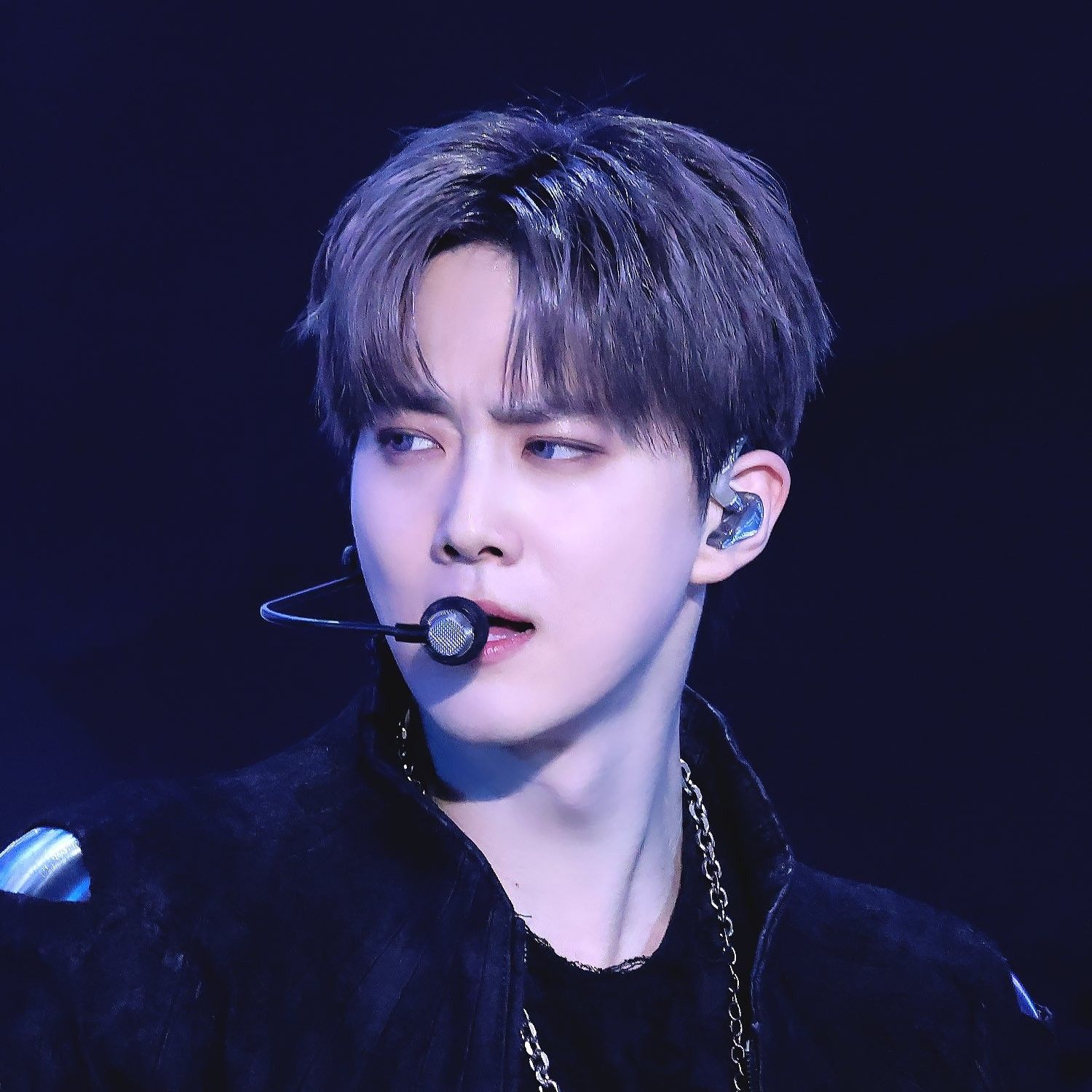 粉絲拍下的Suho瞬間