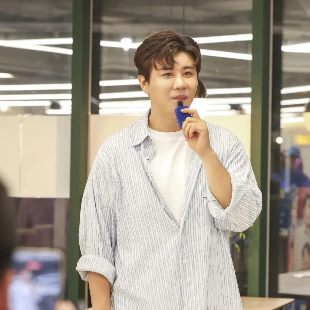 Recent activity shot of Jin Haesung