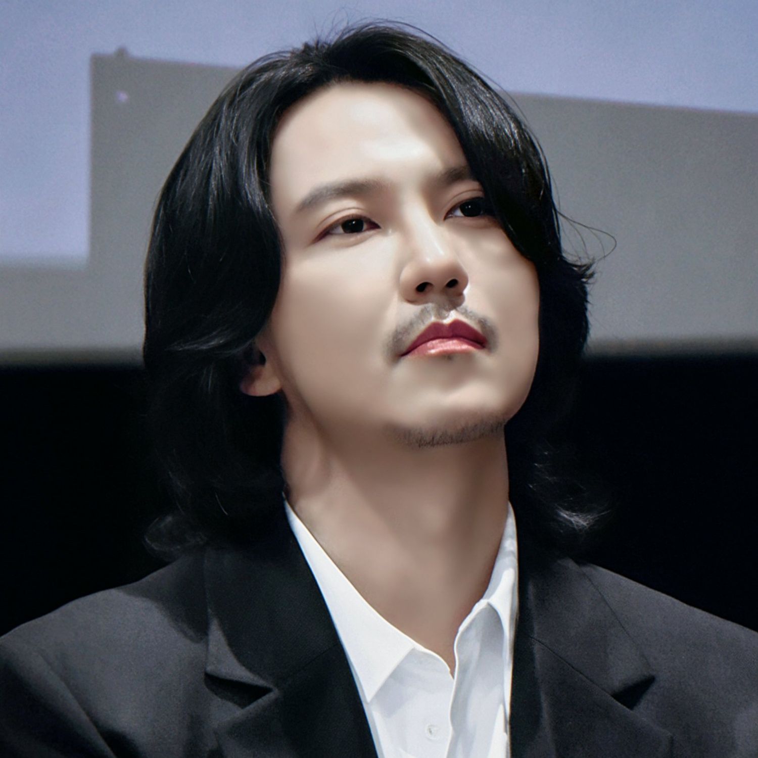 Recent activity shot of Kim Namgil