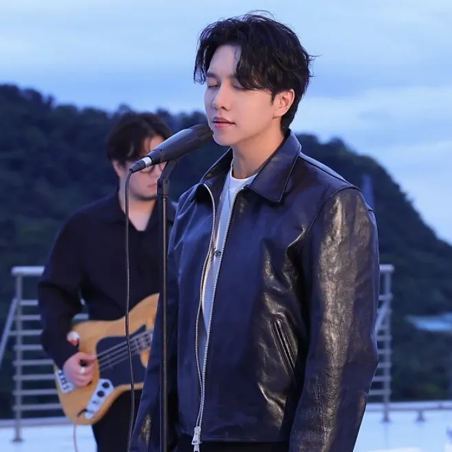 ファンが撮影したイ・スンギの瞬間