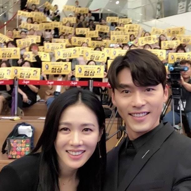 粉絲拍下的玄彬瞬間